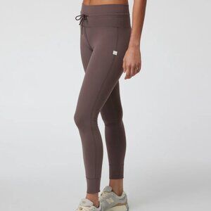Vuori Daily Legging - Chocolate - Size M